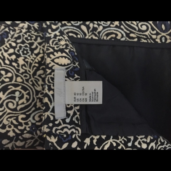 H&M asymmetrical faux wrap mini skirt cute - Picture 7 of 7